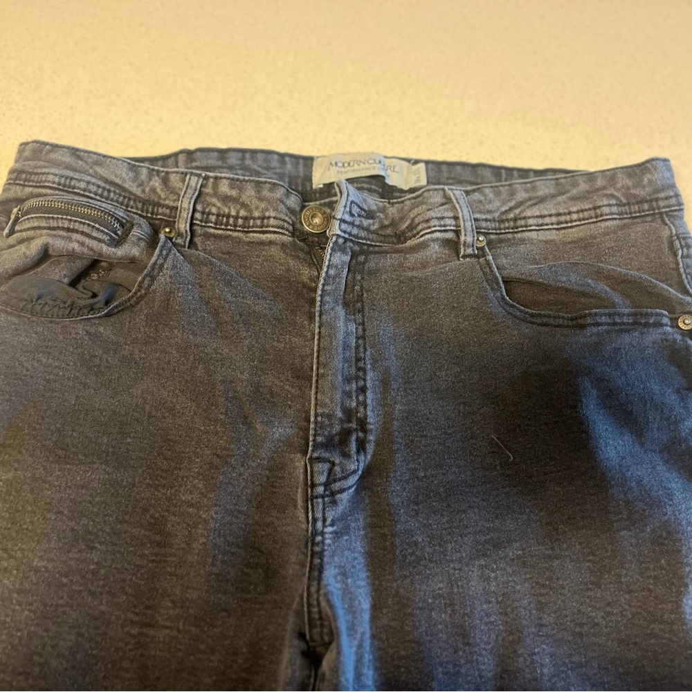 Jeans - Picture 4 of 4